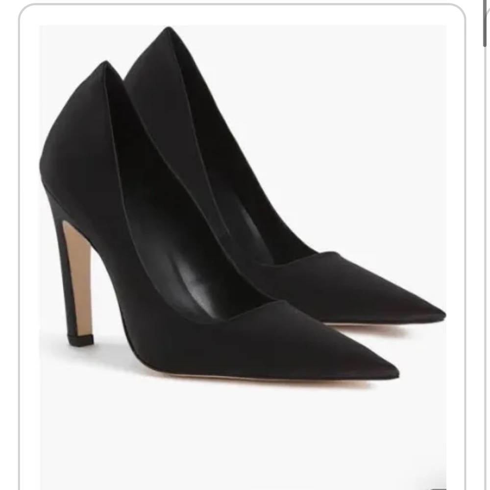 ISO Good American icon pump black SIZE 4